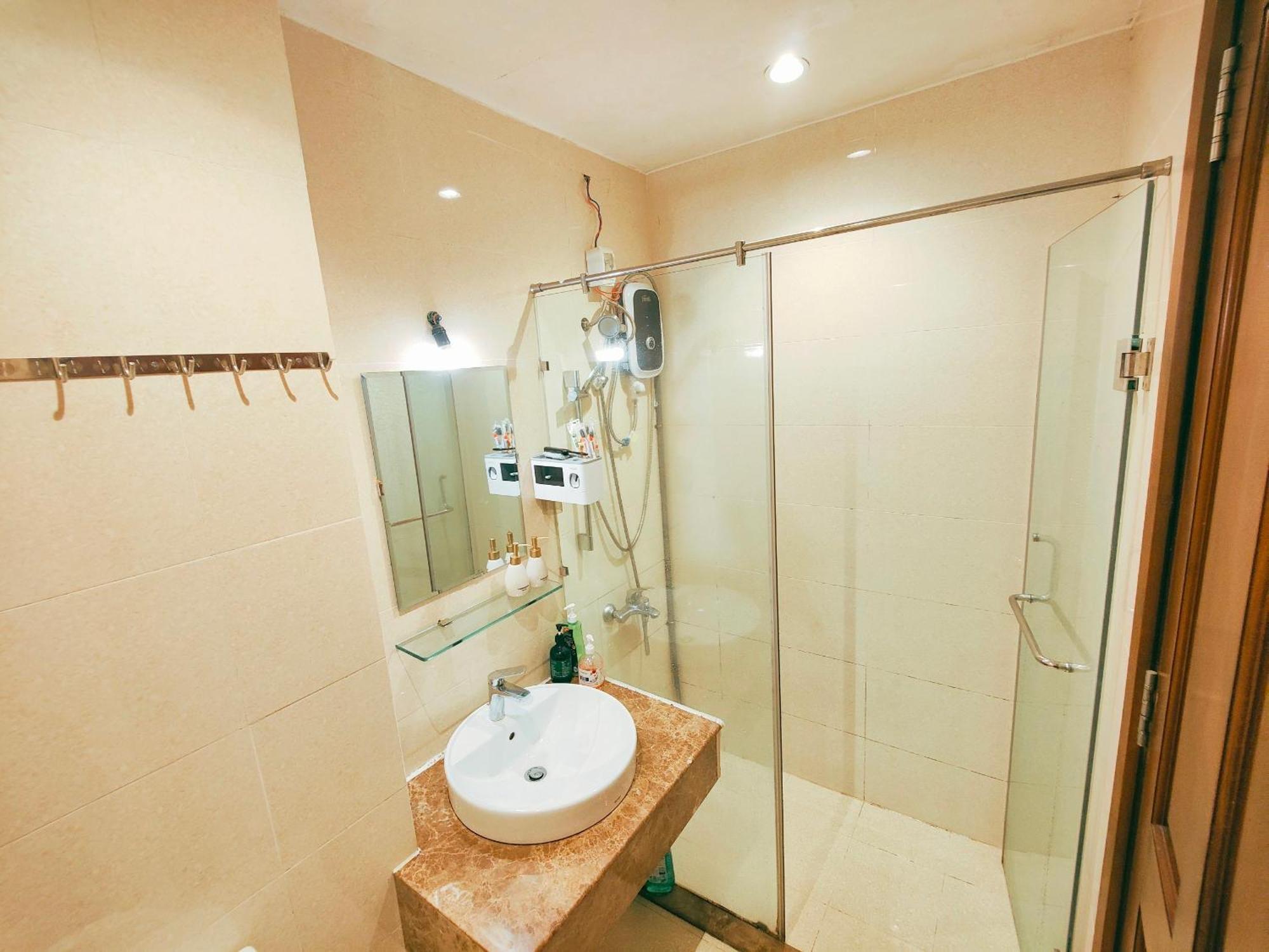 Ho Gan San Bay- Sky Center TP. Hồ Chí Minh